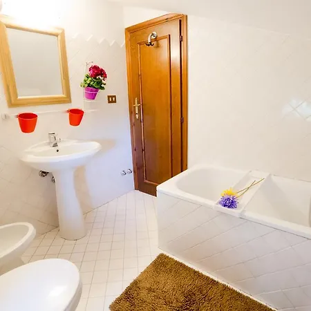 Frascati Apartment